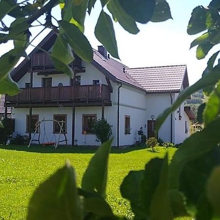 Agroturystyka "U Kasi" Сцинавка-Ґурна Екстер'єр фото