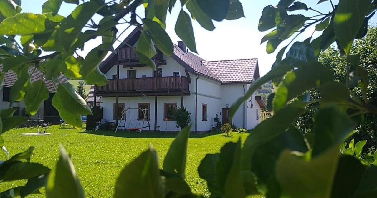 Agroturystyka "U Kasi" Сцинавка-Ґурна Екстер'єр фото